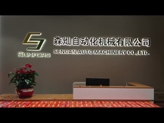 Machine voor het monteren van chirurgische messen