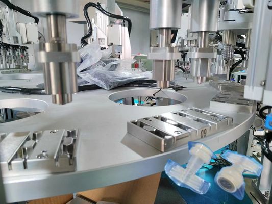Goede prijs. Infuus zachte zak Interface Cap Lasmachine Automatische graad online
