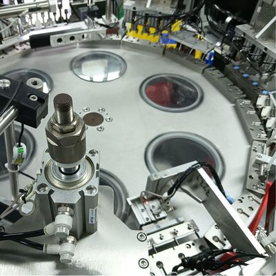 Goede prijs. Niet-standaard Iodophor Cap Automatische assemblage machine PLC afstandsbediening Draaiplaat Operatie online