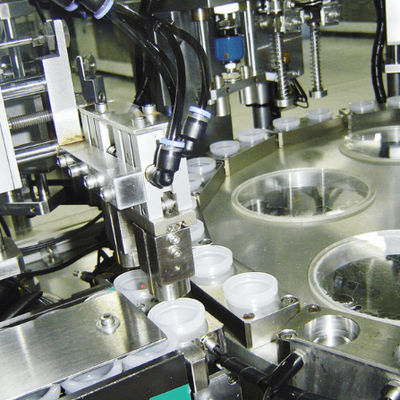 Goede prijs. High Efficiency Euro Cap Assembly Machine with 99% Qualified Rate 95% Operation Rate and Adjustable Speed online
