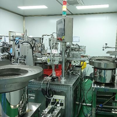 Goede prijs. Infuus Peel Foil Cap Assemblage Machine Automatische fleskappenmachine online
