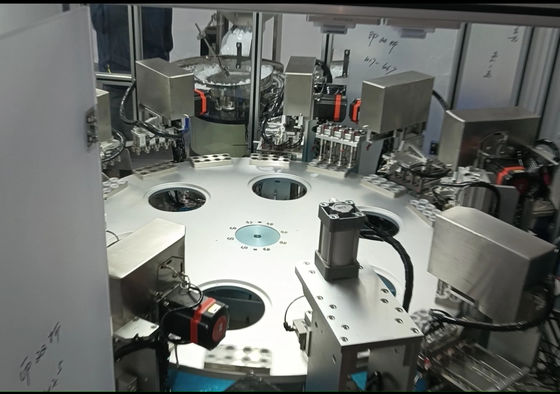 Goede prijs. Draaibordtype Infusiefles Dubbelvouwkap assemblage machine online