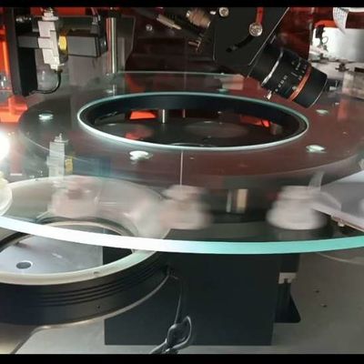 Beeldinspectie-machine kan defecten van buitenaf detecteren met snelle snelheid en sterke prestaties.