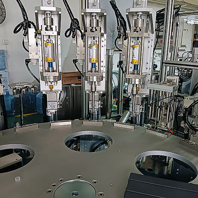 Goede prijs. Ultrasone lasmachine Servo aangedreven roestvrij staal Automatische werking Hoog rendement online