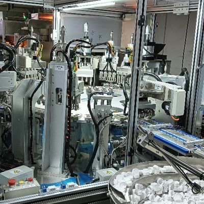 Goede prijs. Eenvoudig onderhoud Eenvoudige bediening Voor heli cap assemblage machine Sencan Niet-standaard aangepaste machine online