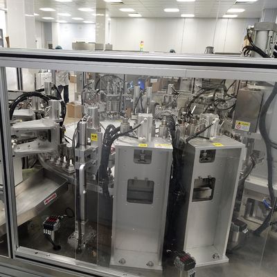 Goede prijs. Ultrasone lasmachine heeft een stabiele aandrijving, roestvrij staal, goede kwaliteit van de apparatuur, relatief lage onderhoudskosten in latere stadia online