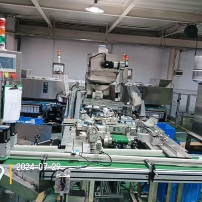 Aanpasbare automatische verpakkingsmachine voor het tellen en verpakken van producten met en nauwkeurige productie en en componenten