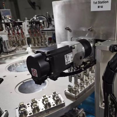 Goede prijs. PLC gecontroleerde Euro Cap Assembly Machine voor Peel Seal Foil Caps Gemakkelijke bediening en hoog gekwalificeerde snelheid online