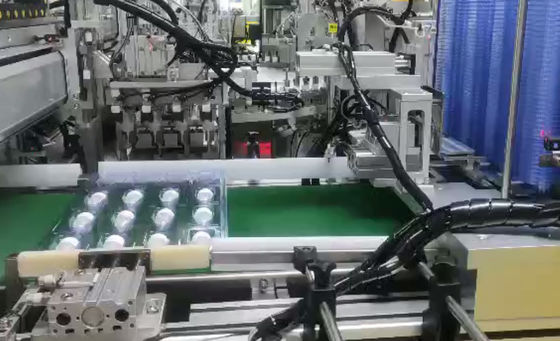 Goede prijs. PLC-besturingssysteem en mens-machine-interface-operatie voor makkelijk met medisch product assemblage machine voor neusswab online
