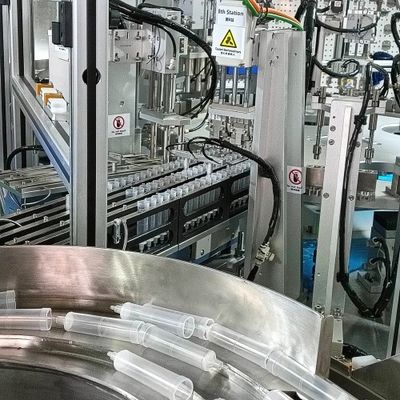 Goede prijs. Op maat gemaakte medische product assemblage machine voor IV druppels met glasvezel inspectie en oplossingen online