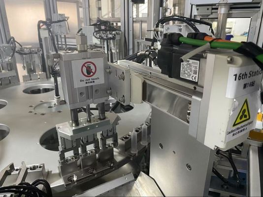 Goede prijs. Pumpkop Automatische assemblage-machine Aanpasbare PLC-besturingsdisplayoperatie online