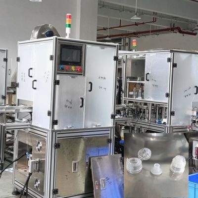 Goede prijs. Aanpasbare assemblage machine voor dagelijkse benodigdheden voor snelle productie van flip top caps online