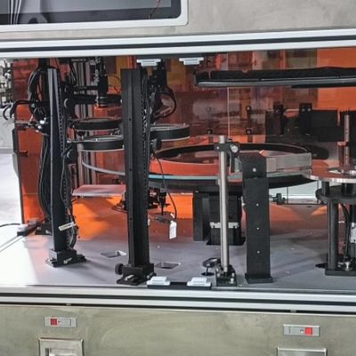 Volledig geautomatiseerde 360°-inspectie zonder blinde hoek 0,3% vals detectiepercentage Beeldinspectiemachine