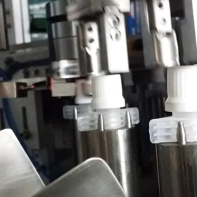 Goede prijs. Niet-standaard gebruikersvriendelijk touchscreen en PLC-besturingssysteem Jelly Cap Automatisering Assembly Machine hoge flexibiliteit online