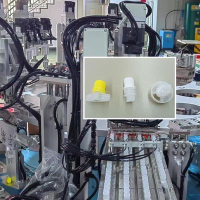 Goede prijs. Niet-standaard geautomatiseerde dop schroeifmachine trillende schijf voeding verdeeld in richtingen draaitafel type werking online