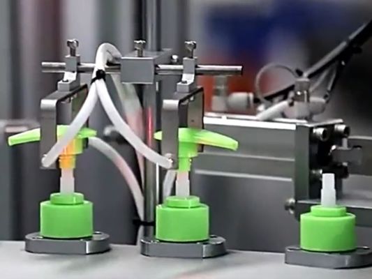 Goede prijs. Verzamelmachine voor geluidsreducerende dagelijkse benodigdheden voor lotionpumps Trigger sprayers en meer 1 set / persoon Operator online