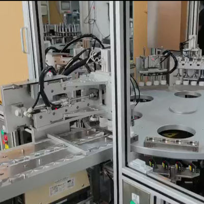 Vervaardigingsmachine voor het verzamelen van de droge kap met silicagel