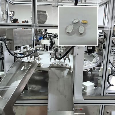 Niet-standaard machine voor het automatiseren van de infuuslamineerkap, vervaardigd van roestvrij staal met een grote tafeldikte