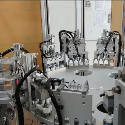 Goede prijs. Machine voor het assembleren van droogmiddelcaps met hoge capaciteit, met automatische telling en servomotor voor farmaceutisch gebruik online