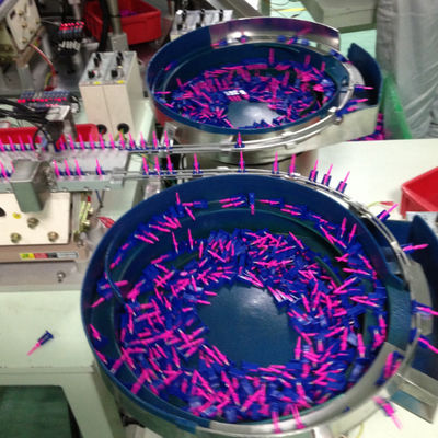 Geautomatiseerde productielijn voor veiligheidslancetten met PLC-besturing en aanraakschermoperatie voor 99% gekwalificeerde naaldassemblage voor bloedopvang