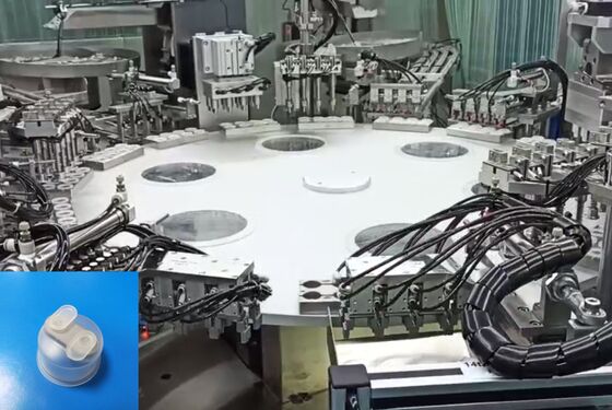 Goede prijs. Euro Cap Assemblagemachine met Servo-gekoppelde Stangstructuur voor 4000-12000 Caps per uur en 99% Gekwalificeerde Rate online